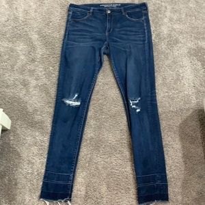 American Eagle Jeans Distressed